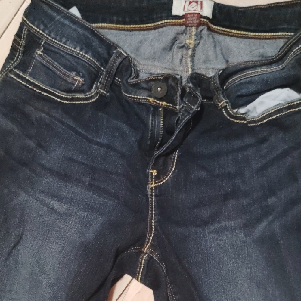 Women's Dark Blue Jeans